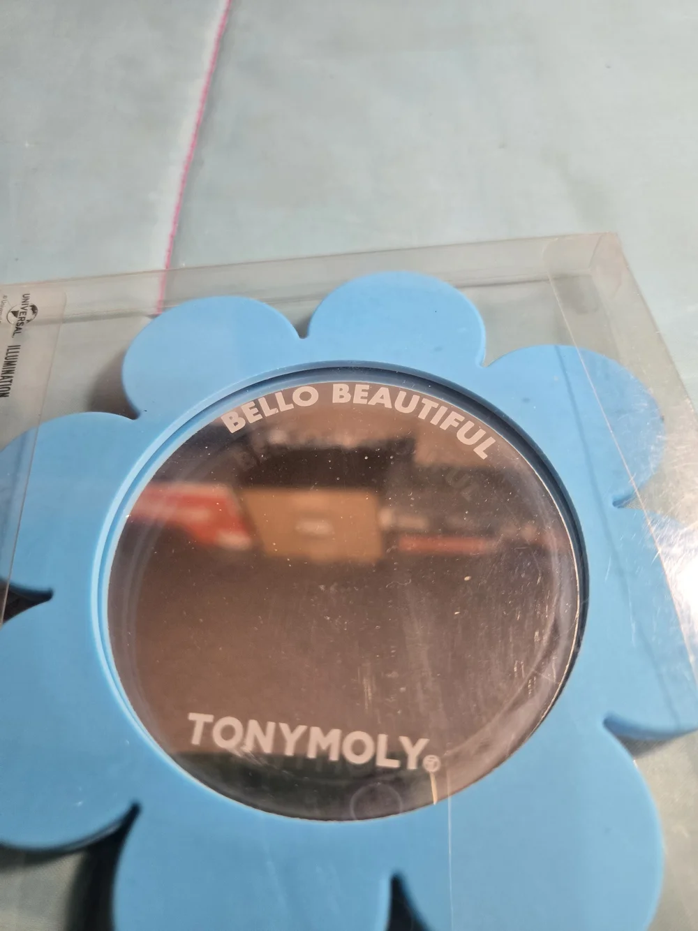 TonyMoly Tony Moly Minions Collection Bello Beautiful Flower Mirror Brand New